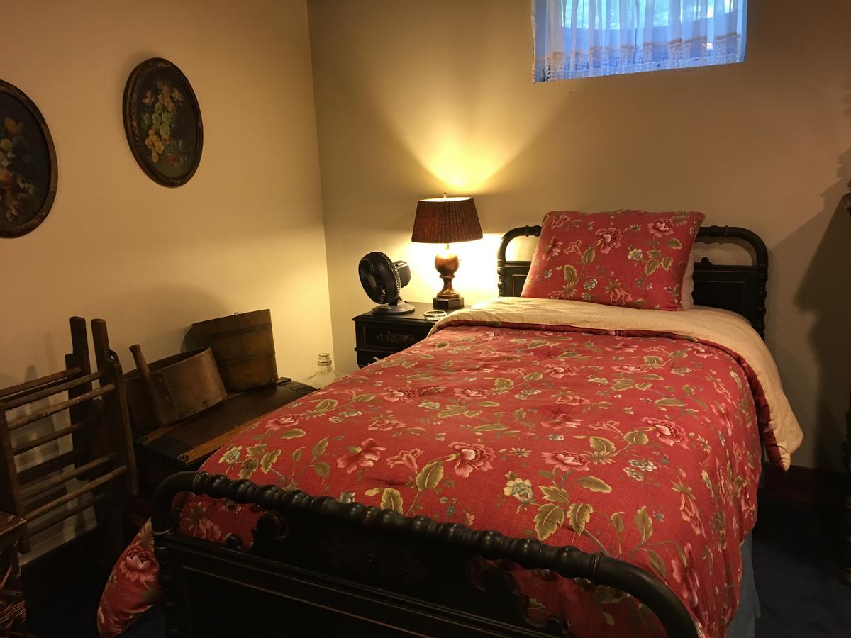 The Ashe Farm Bed & Breakfast Marshall Dış mekan fotoğraf